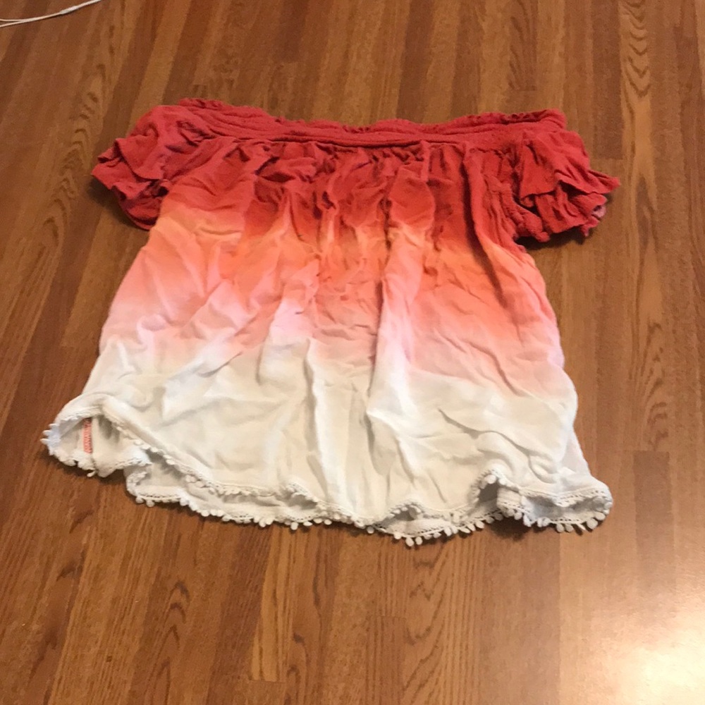 off the shoulder t-shirt